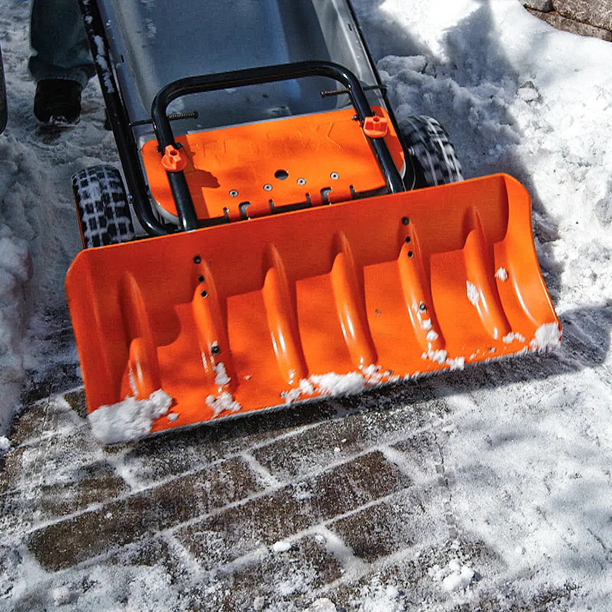 Aerocart Wheelbarrow Snow Plow Attachment | WA0230 | WORX