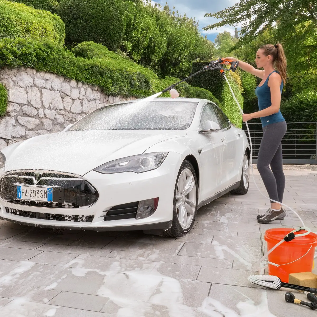 Hydroshot Deluxe Cleaning Kit | WorxUS