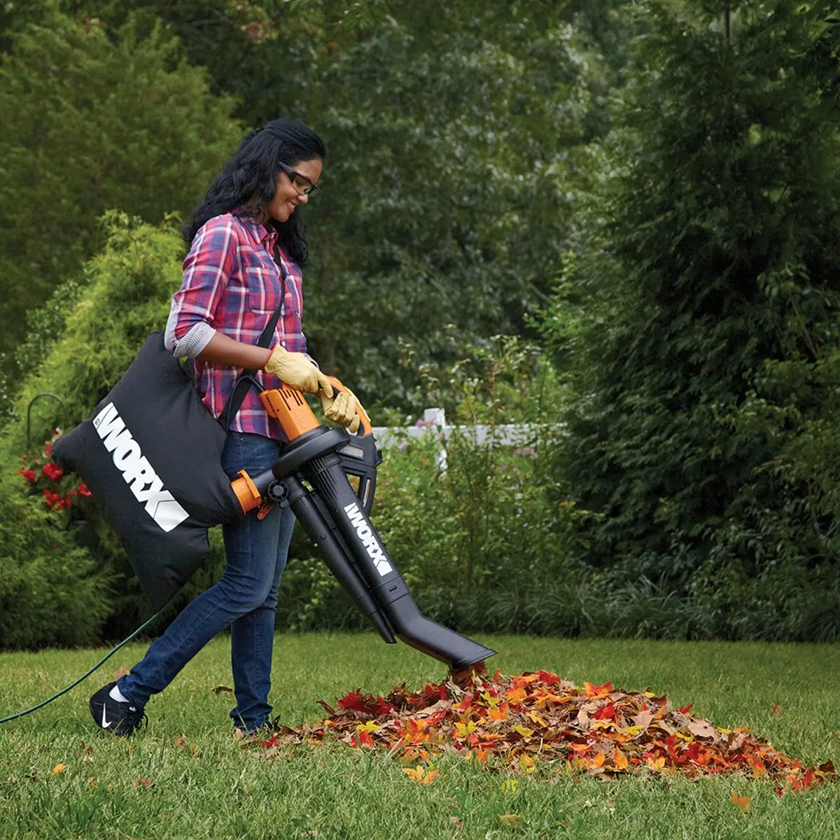 TRIVAC 3-in-1Blower, Mulcher Vcuum w/ Metal Impeller | WORX