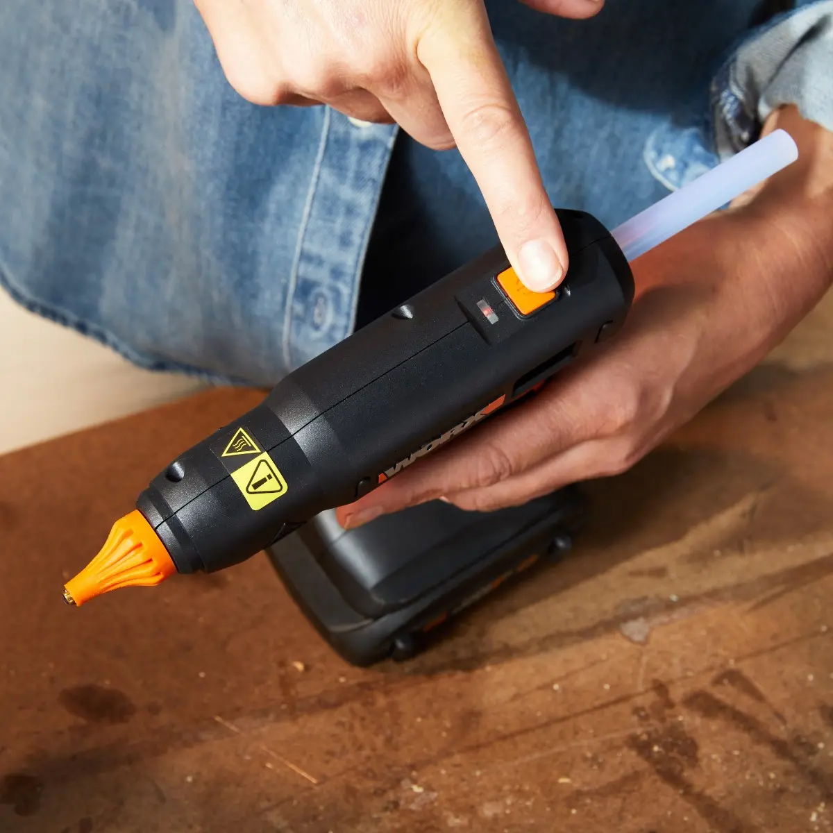 20V Full Size Cordless Hot Glue Gun | WORX